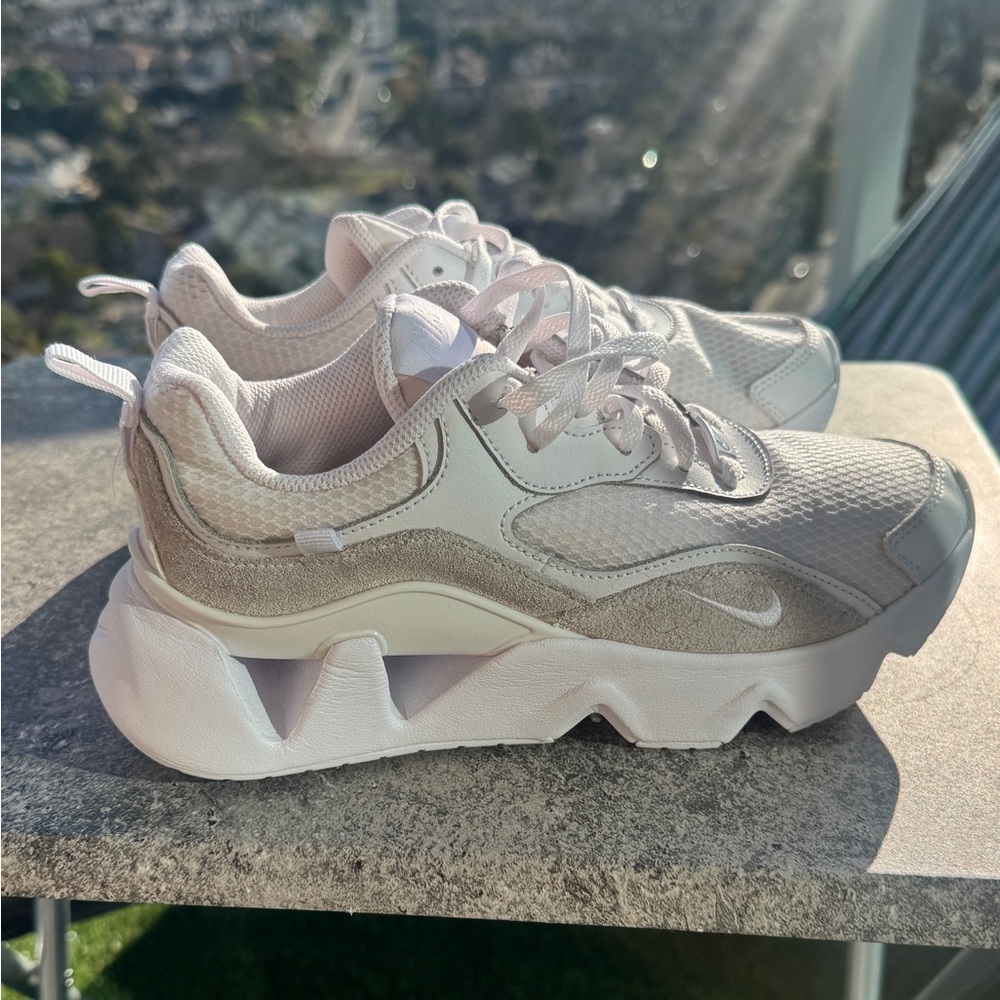 Nike RYZ 365 size US 6